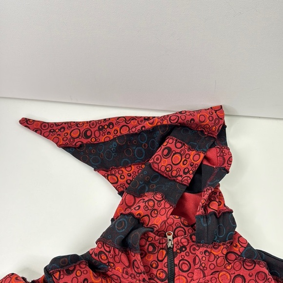 Creative Design Red and Black Patterned Hoodie - Made in Nepal - Picture 5 of 9